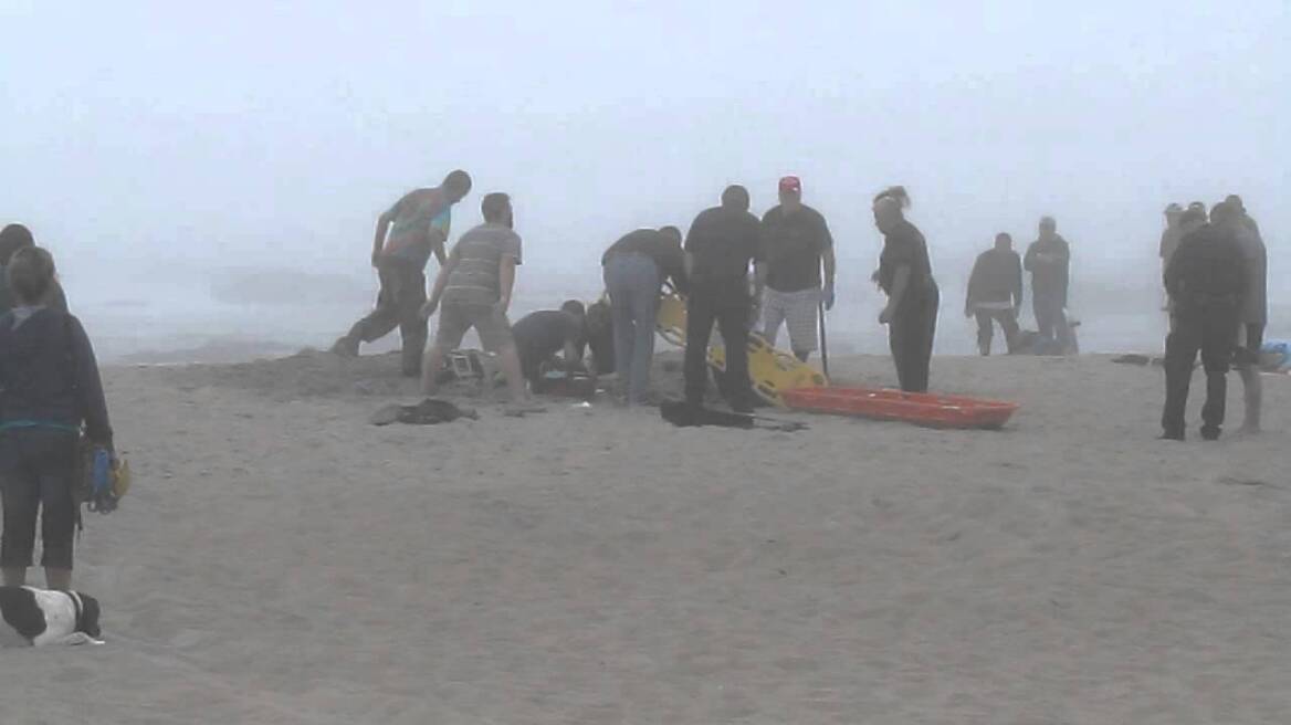 Τραγωδία στις ΗΠΑ: Εννιάχρονη καταπλακώθηκε παίζοντας στην άμμο